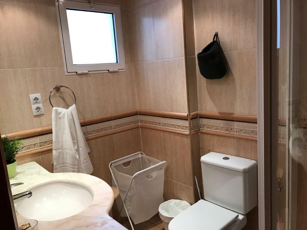 Apartamento Turistico Loyola Benidorm Bagian luar foto