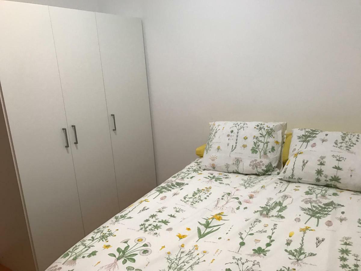 Apartamento Turistico Loyola Benidorm Bagian luar foto
