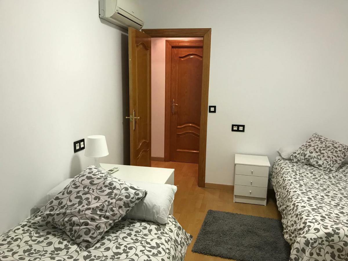 Apartamento Turistico Loyola Benidorm Bagian luar foto